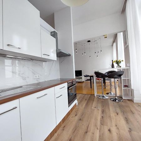 Vienna Charm Apartment Esterno foto